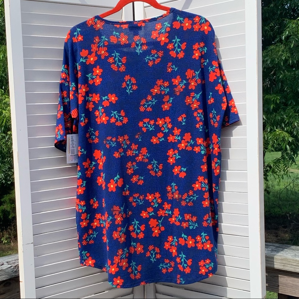 LuLaRoe Irma Top - Picture 2 of 7